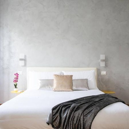 Silver Luxury Jacuzzi Suite Trastevere - Top Collection Рим Экстерьер фото